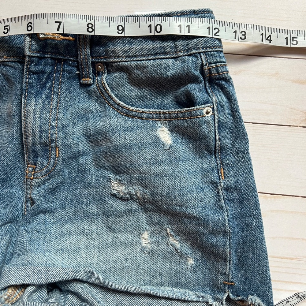 Old Navy Girl's Distressed Denim Shorts/Adjustable Waist Size 10 - Picture 6 of 8